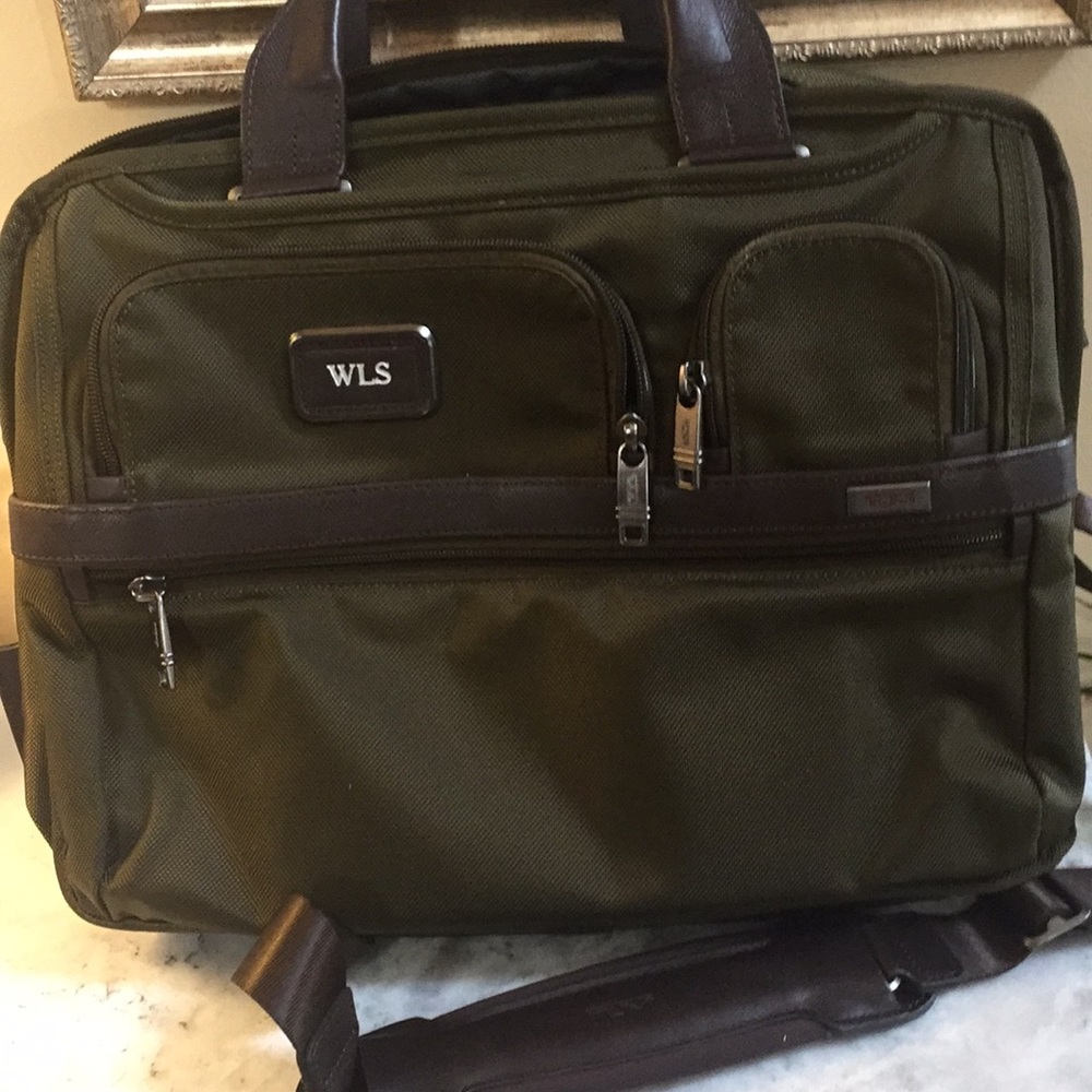 Tumi Expandable organizer laptop brief Anthracite